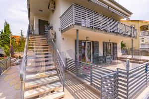 Apartmani Pivas ,otok Krk,Malinska