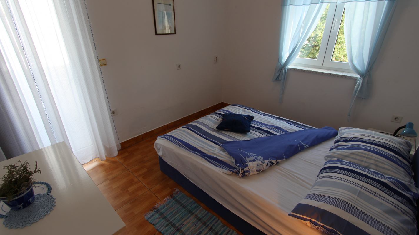 Apartman Kamenar 3