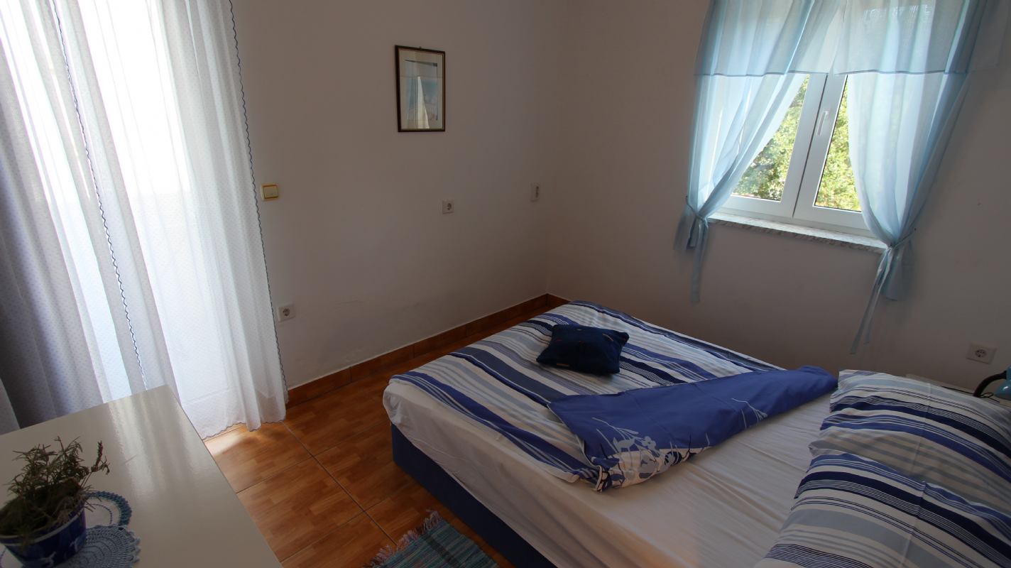 Apartman Kamenar 3