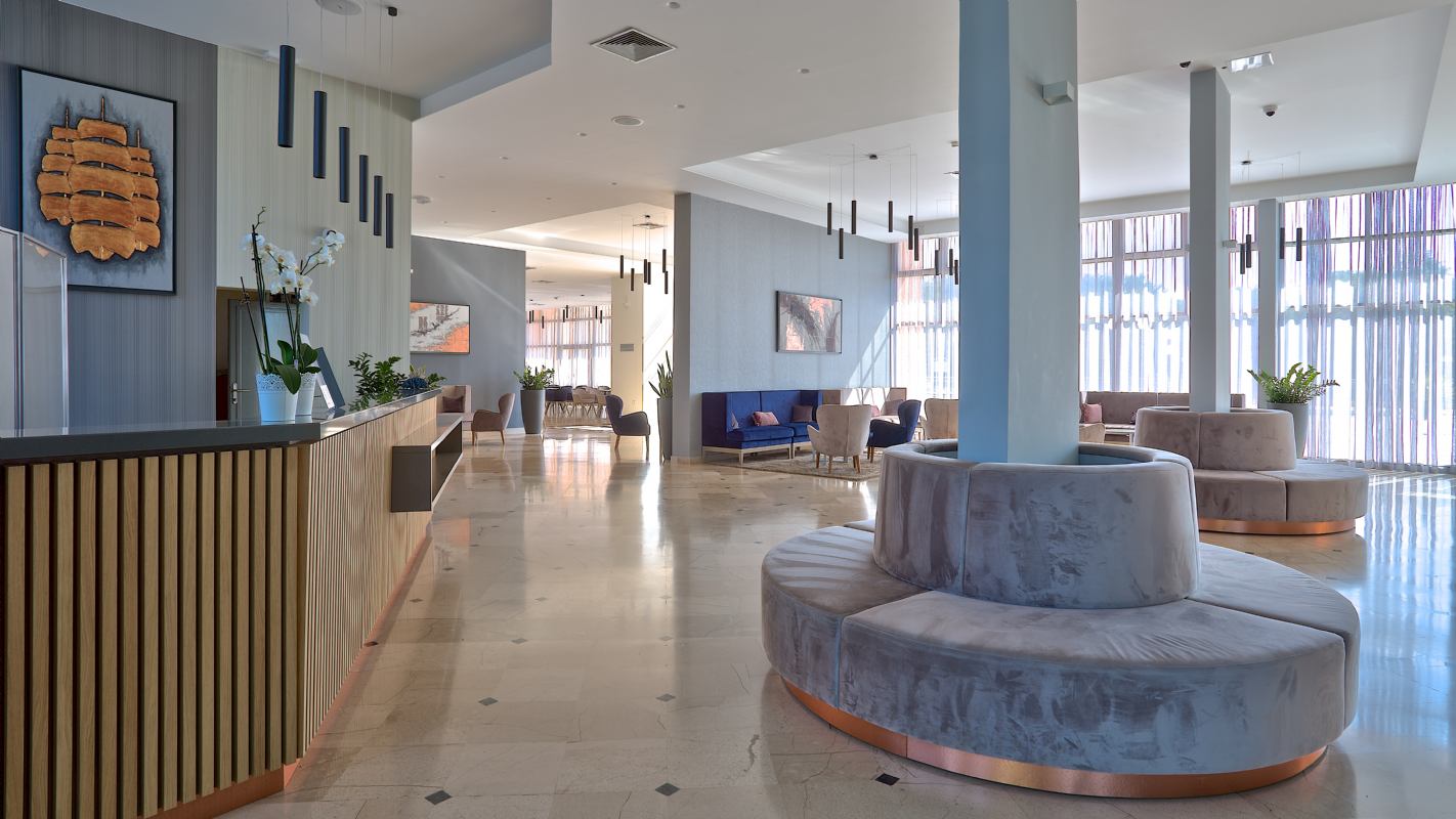 Arena Hotel Holiday 
