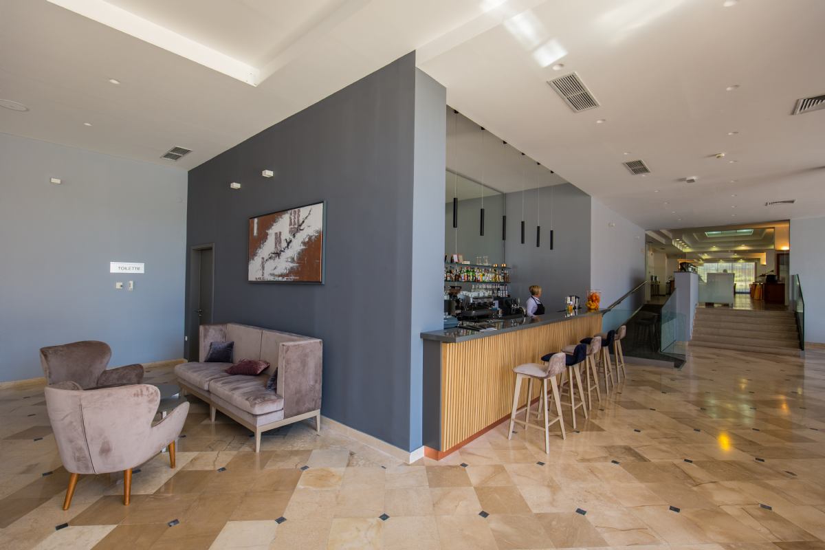 Arena Hotel Holiday 
