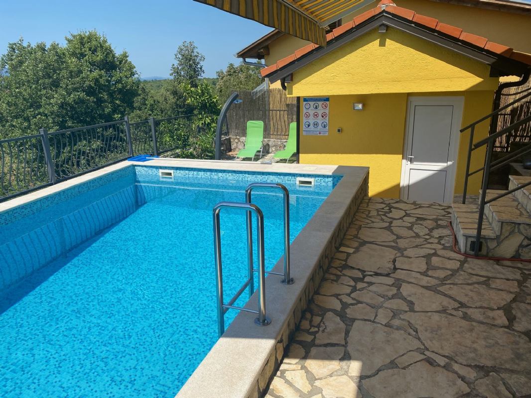 Vacation house Malnar with pool island Krk Skrbcici 