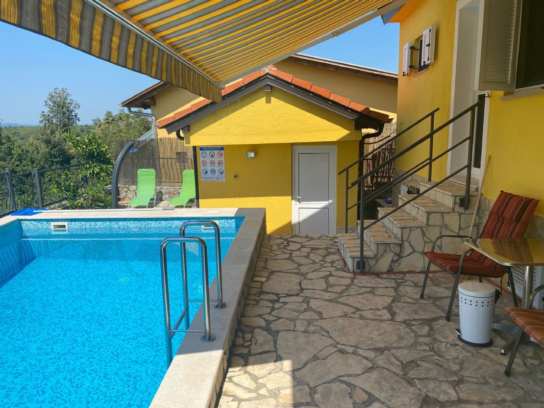 Vacation house Malnar with pool island Krk Skrbcici 