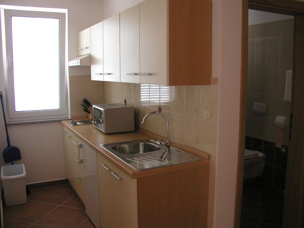 Apartment Rova 3