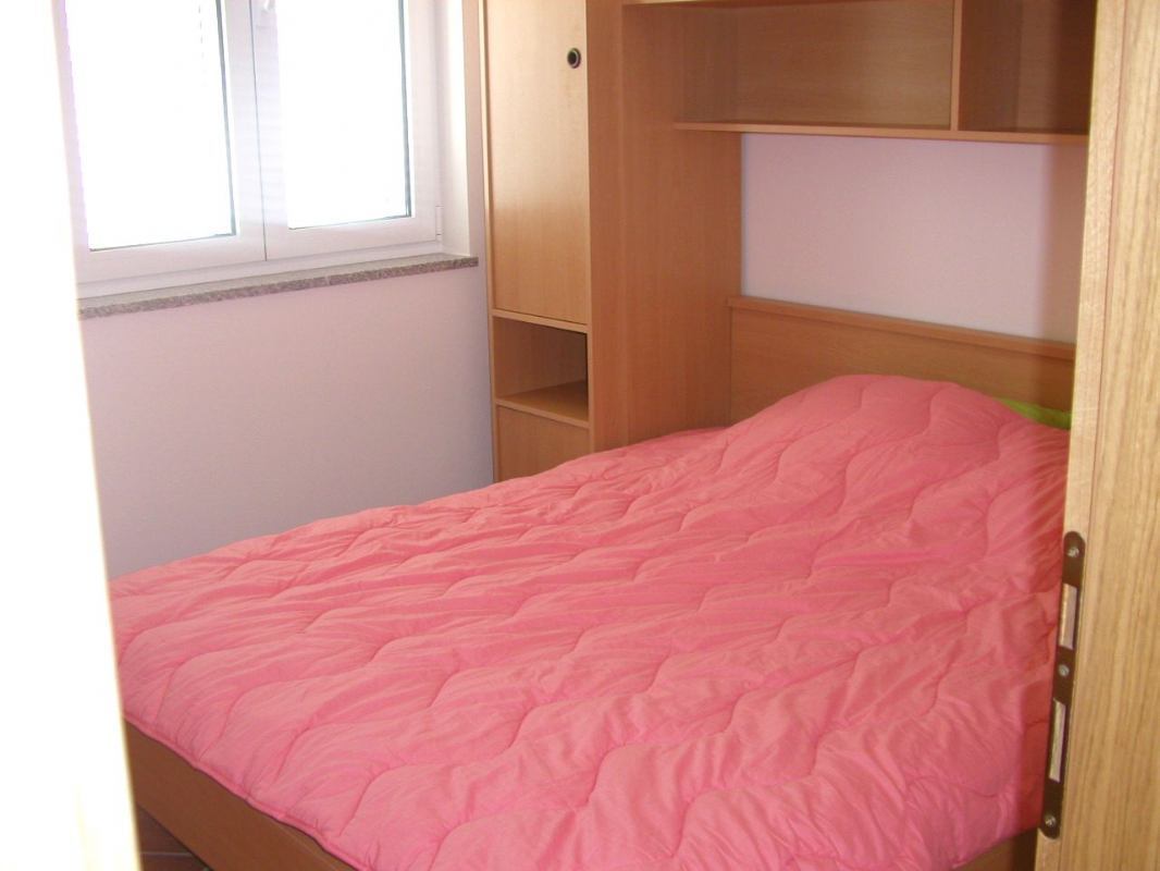 Apartment Rova 3