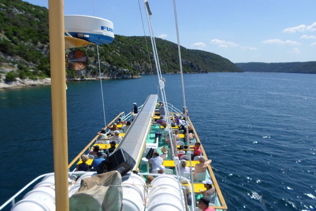 Boat excursion with a fish picnic