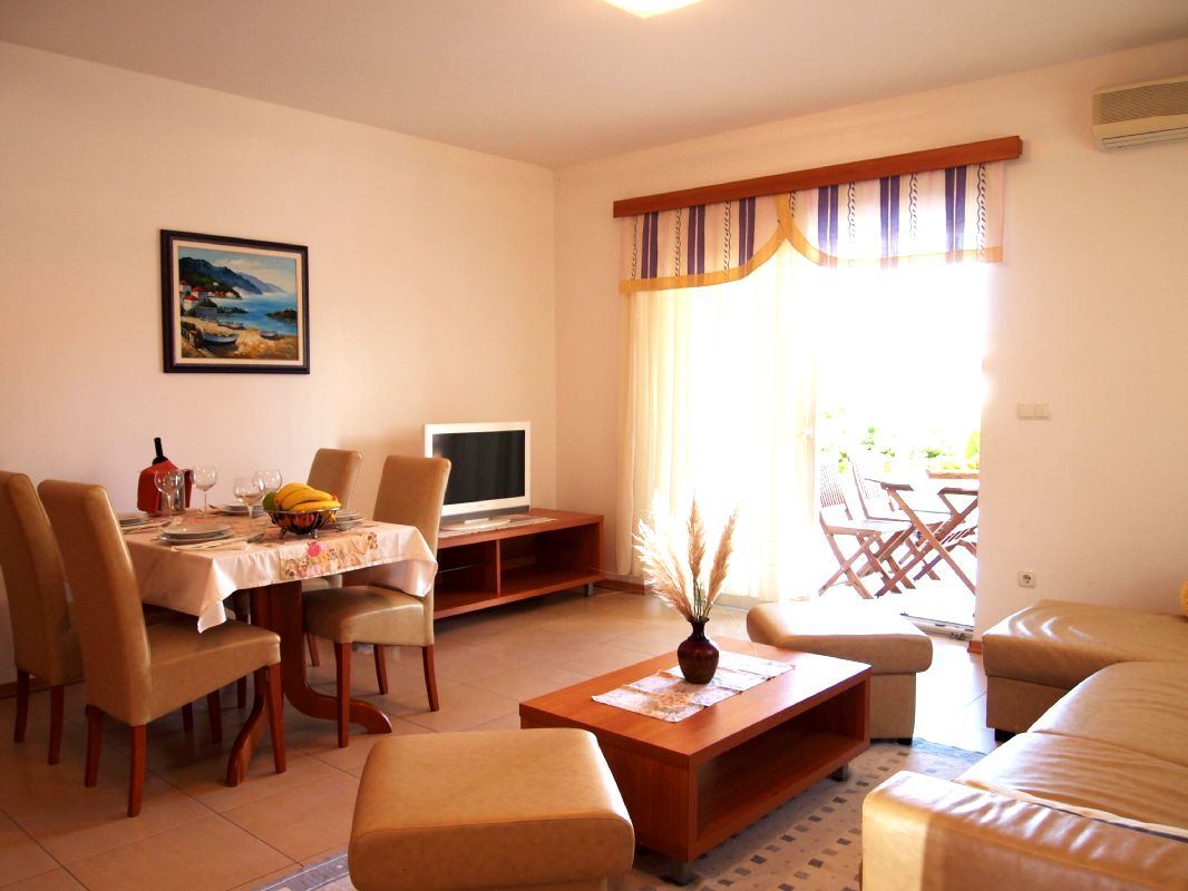 Apartment 1