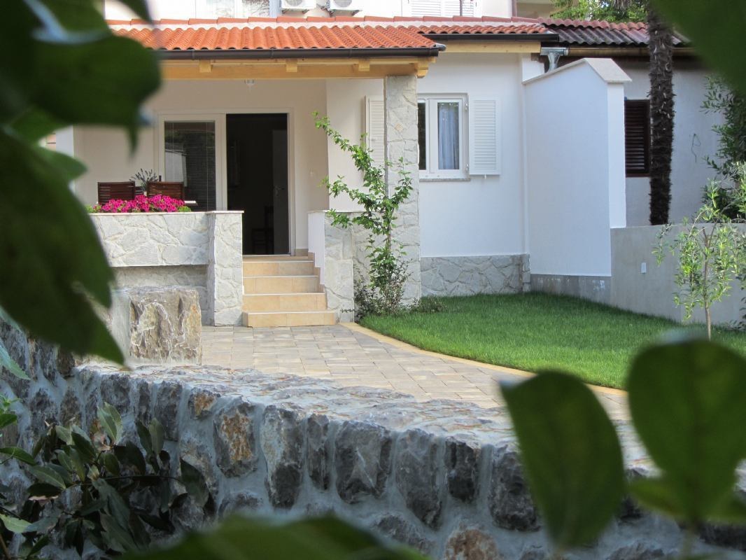 Vacation house Lujo, island Krk, Malinska