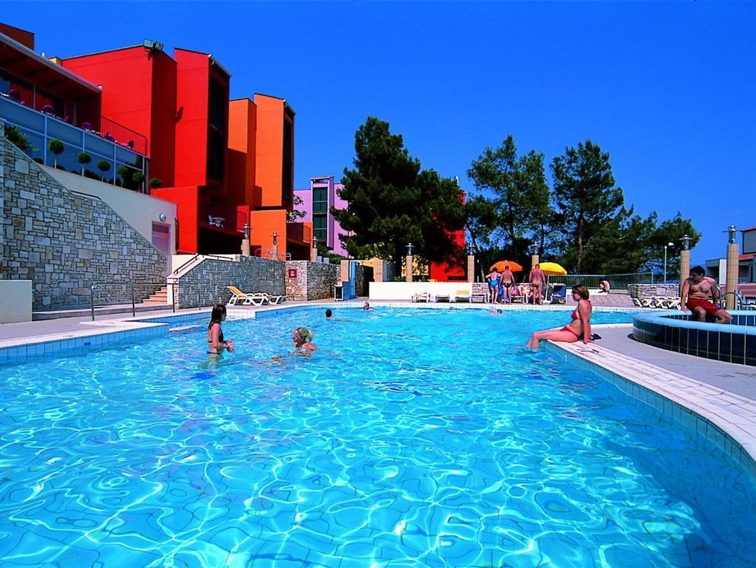Albona Hotel  Residence 