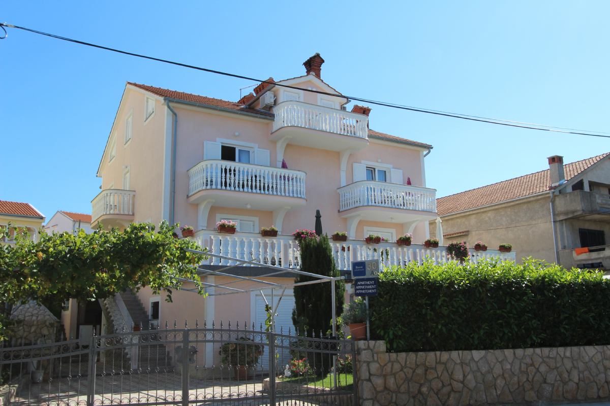 Apartments Ravlic island Krk Malinska