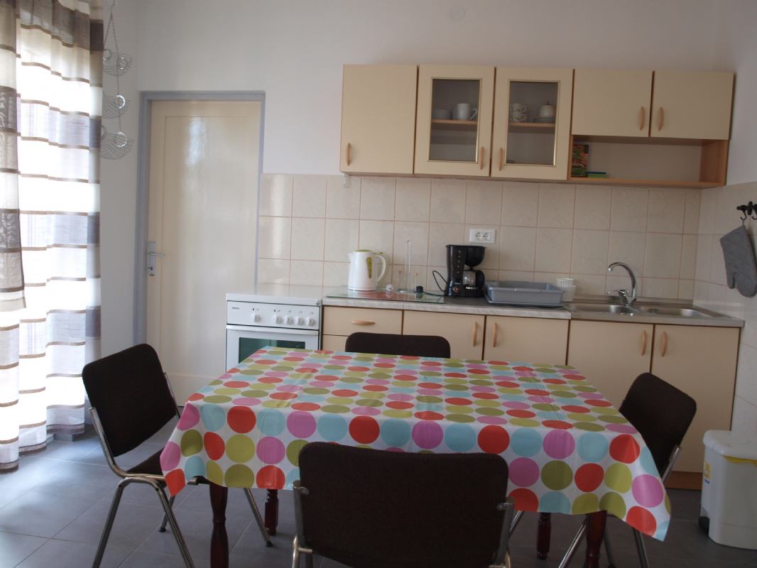 Apartment Dragoslavic island Krk Baska