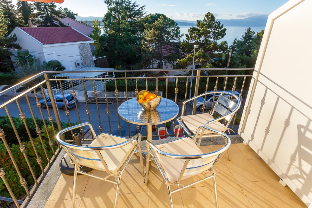 Apartman 104