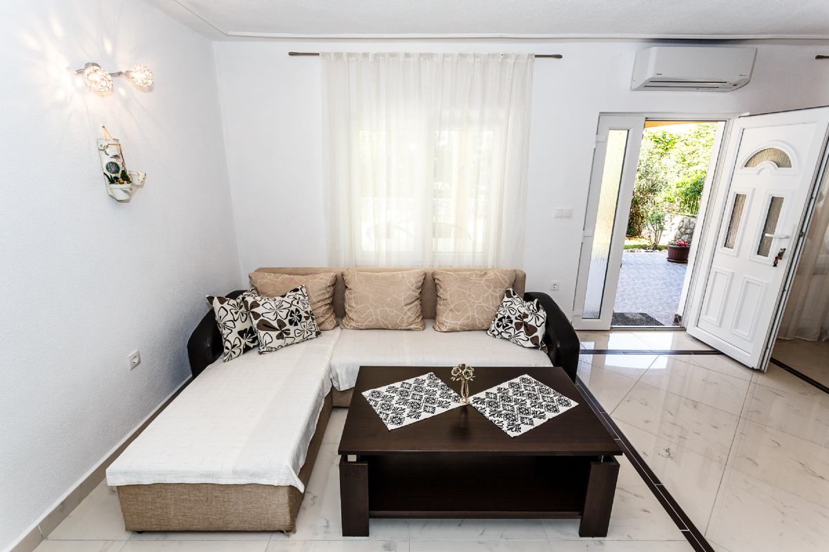 Apartman Intimo