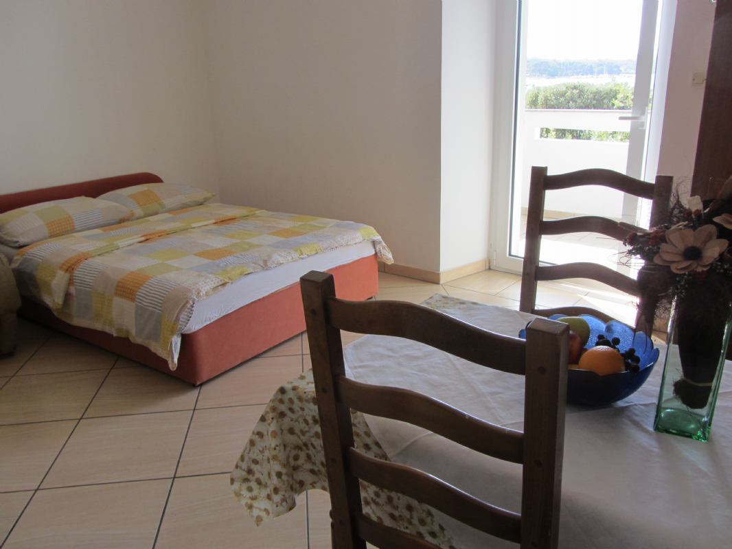 Ferienwohnung Studio Grün