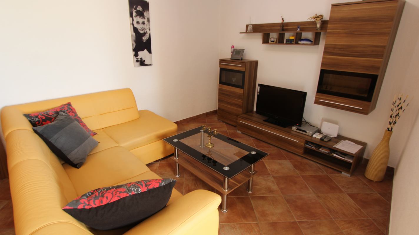 Ferienwohnung Lorena 4