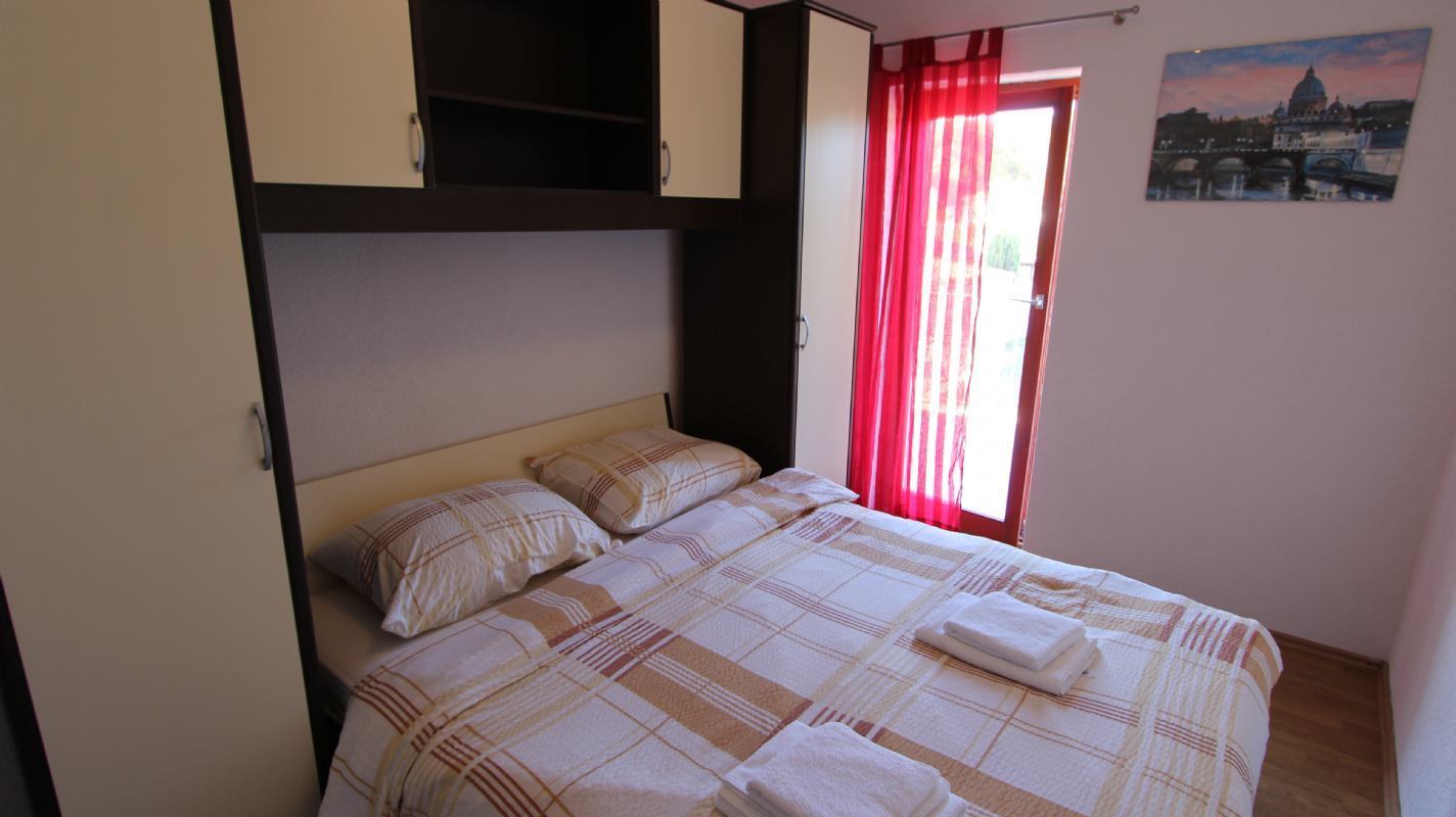 Ferienwohnung Lorena 4