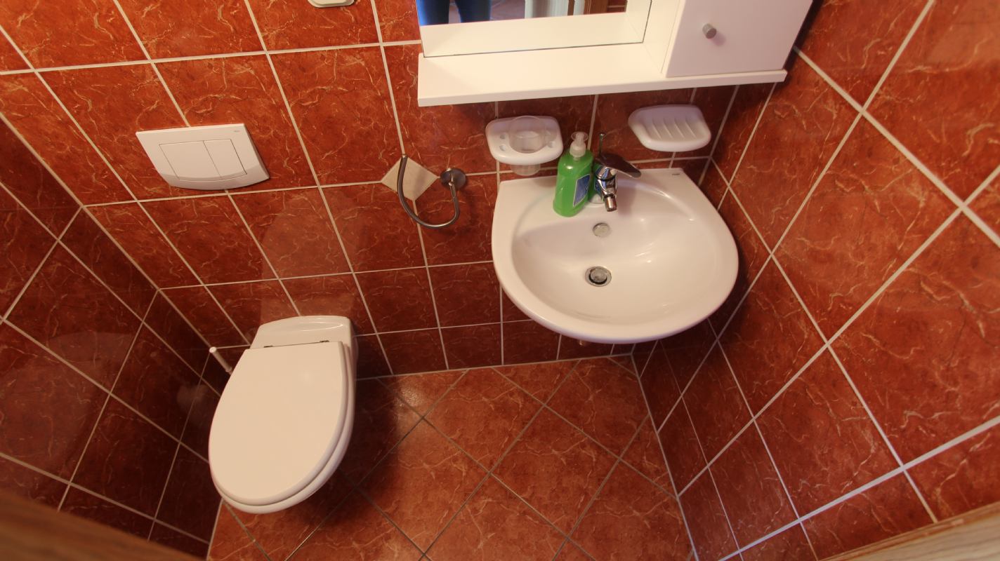 Apartment Rova 4