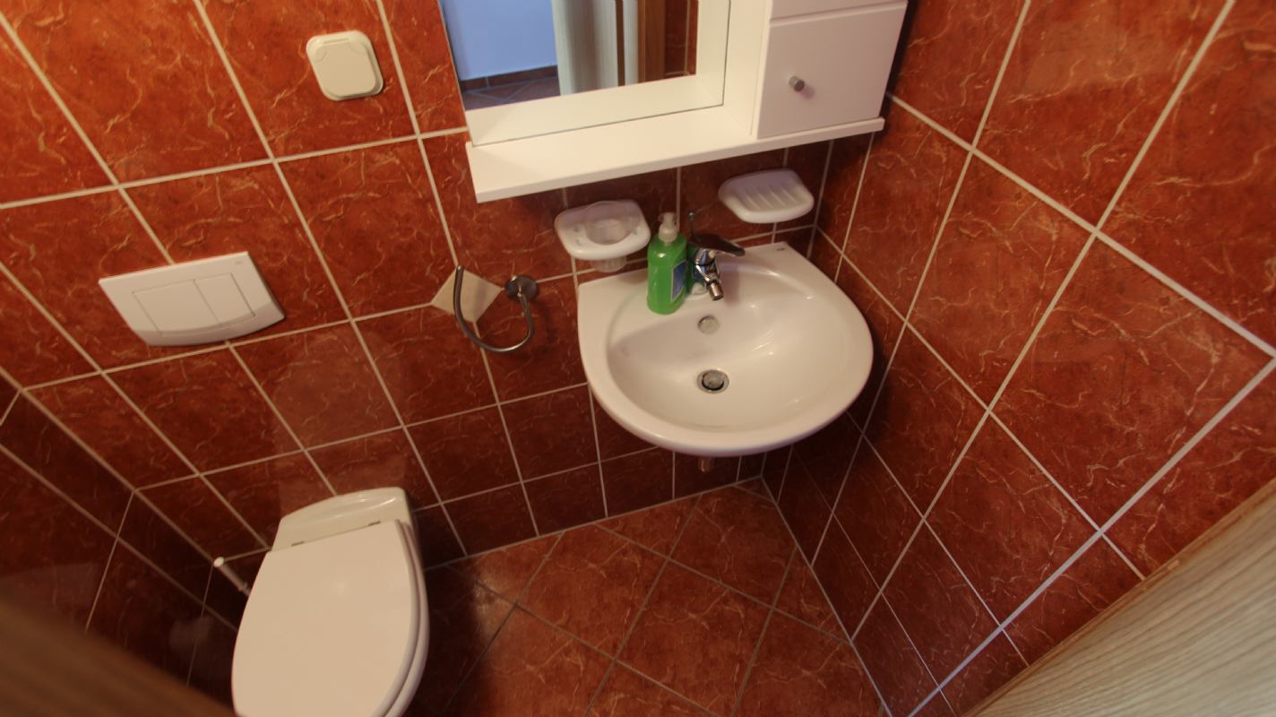 Apartment Rova 4