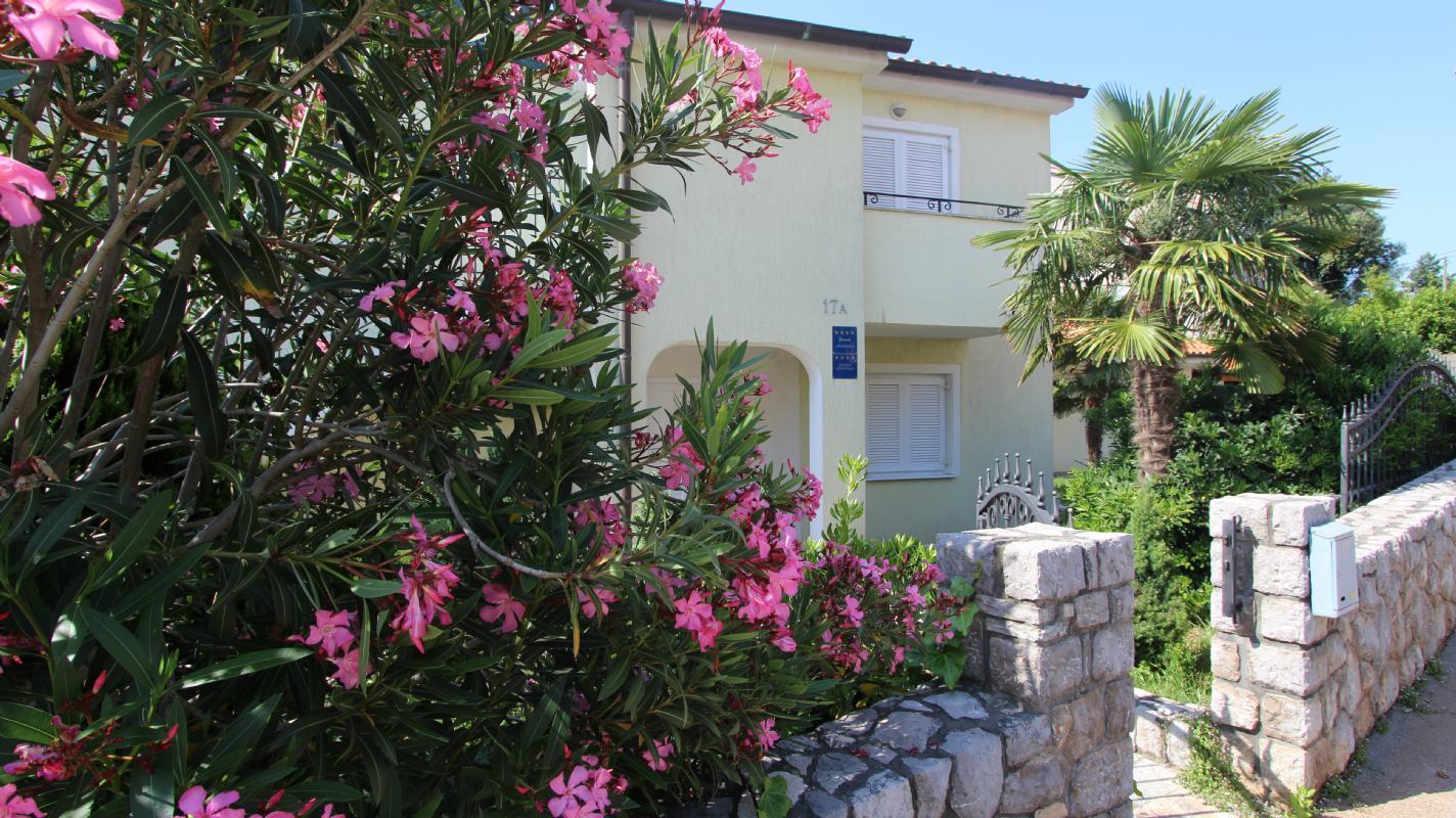 Apartments Grahovac island Krk Malinska