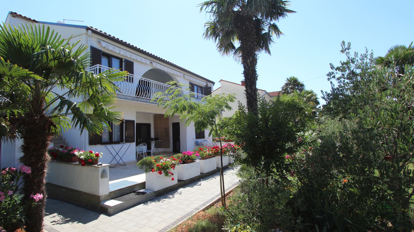 Apartments Miro island Krk Vantačići  Malinska 