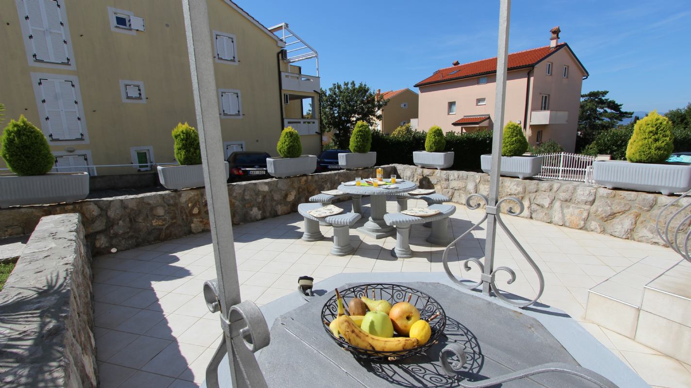 Apartments Totić island Krk Malinska