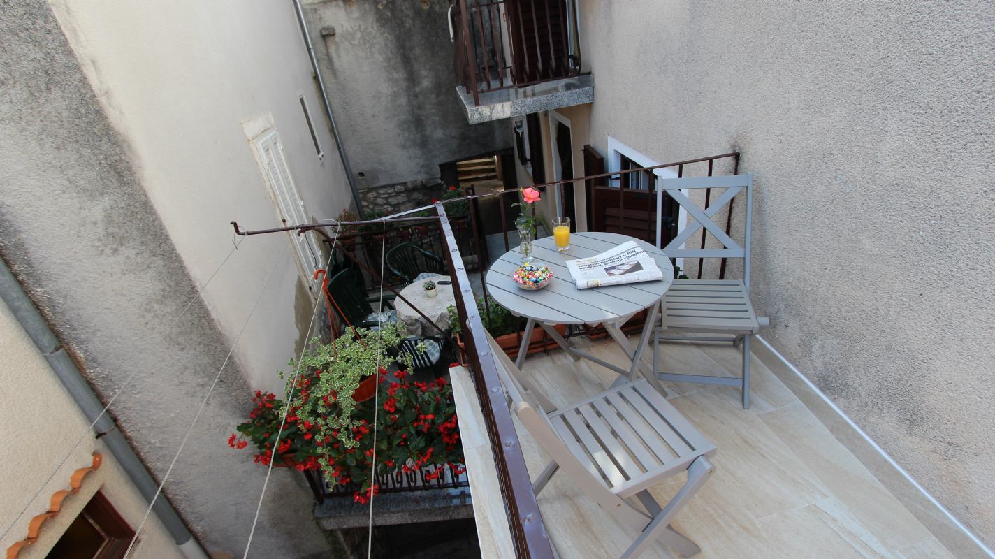 Apartment Plese island Krk Dobrinj