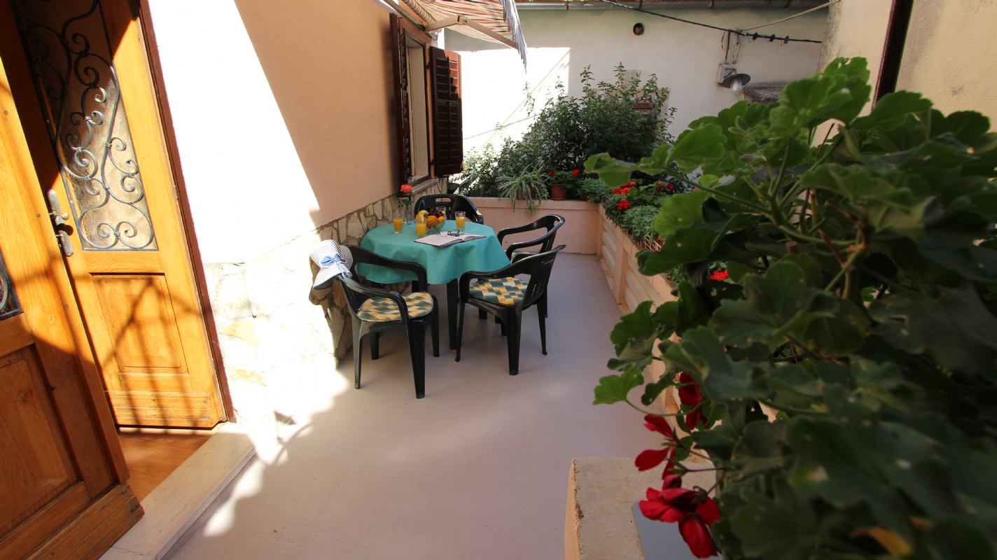 Apartment Plese island Krk Dobrinj