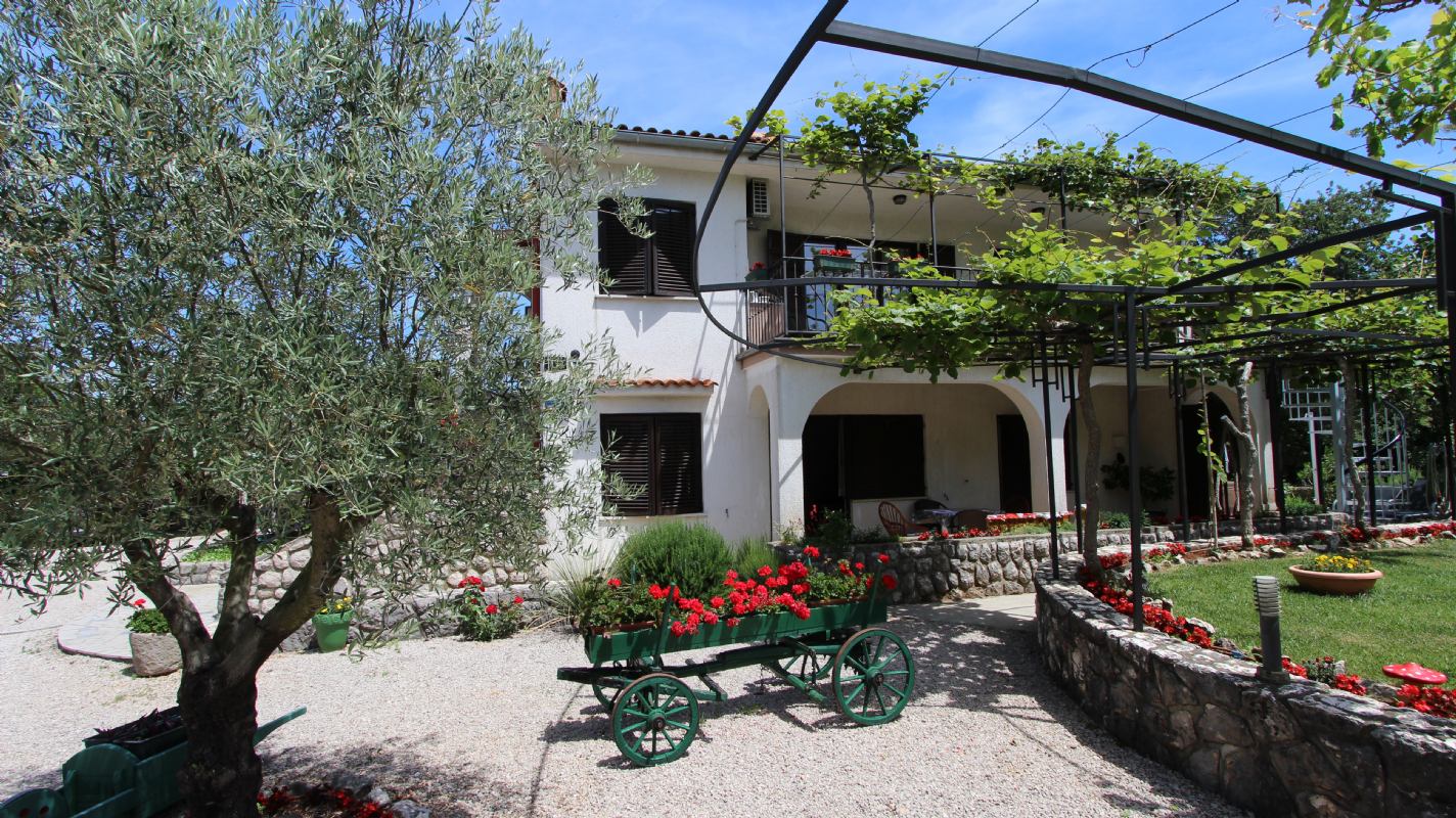 Apartment Miranda island Krk Gostinjac