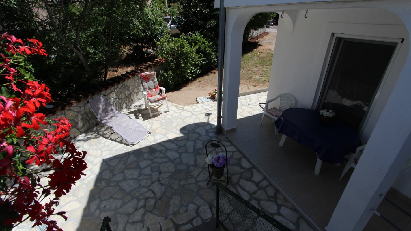 Apartman Ap/2+2 br.2, otok Krk, Malinska