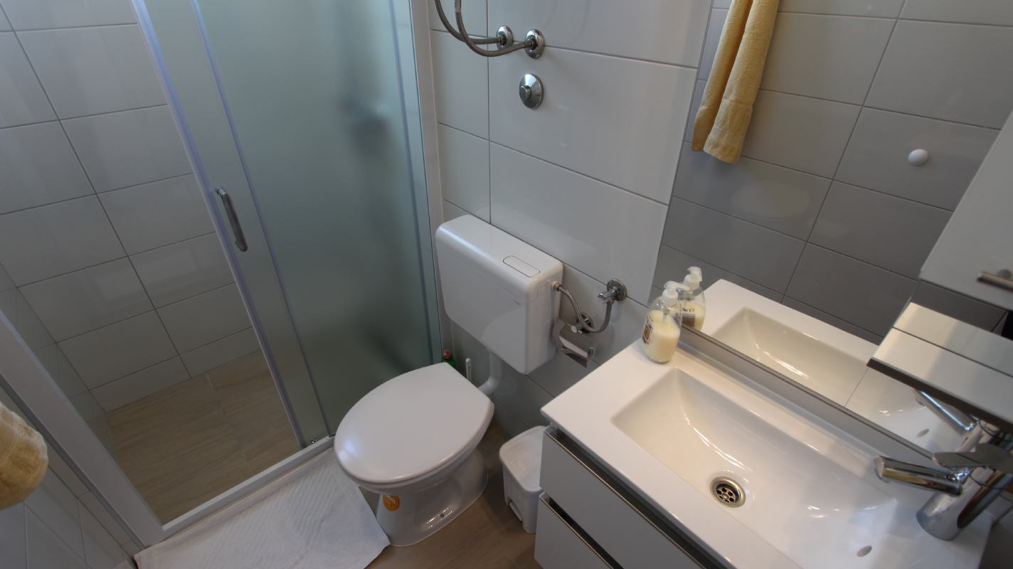 Apartman Ap2+2 br2 otok Krk Malinska