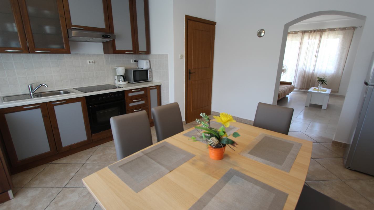 Apartman Ap6+1 br1 otok Krk Malinska