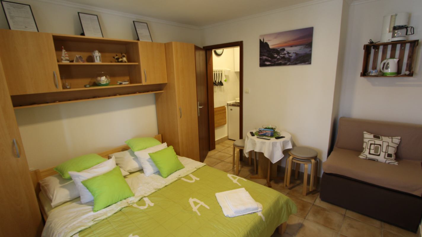Kreslin Studio 1 otok Krk VantačićiMalinska 