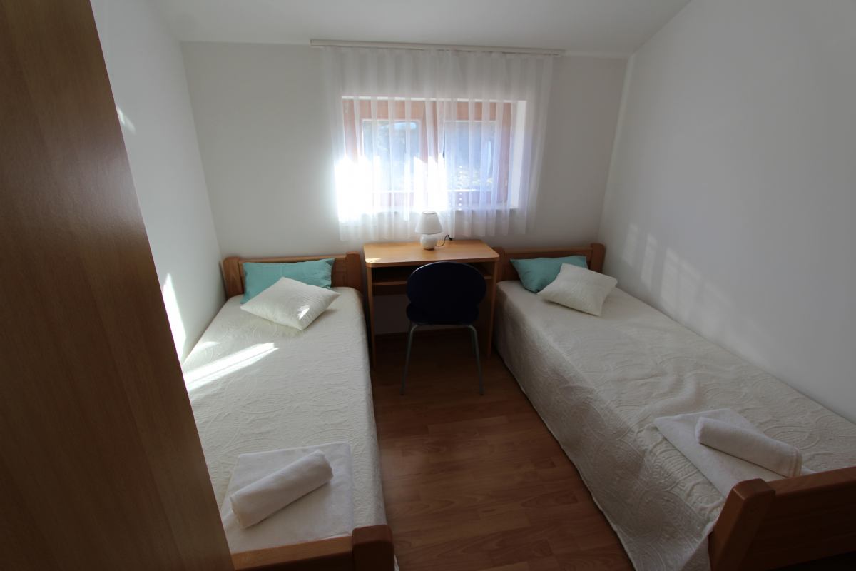 Ferienwohnung Valdina 5