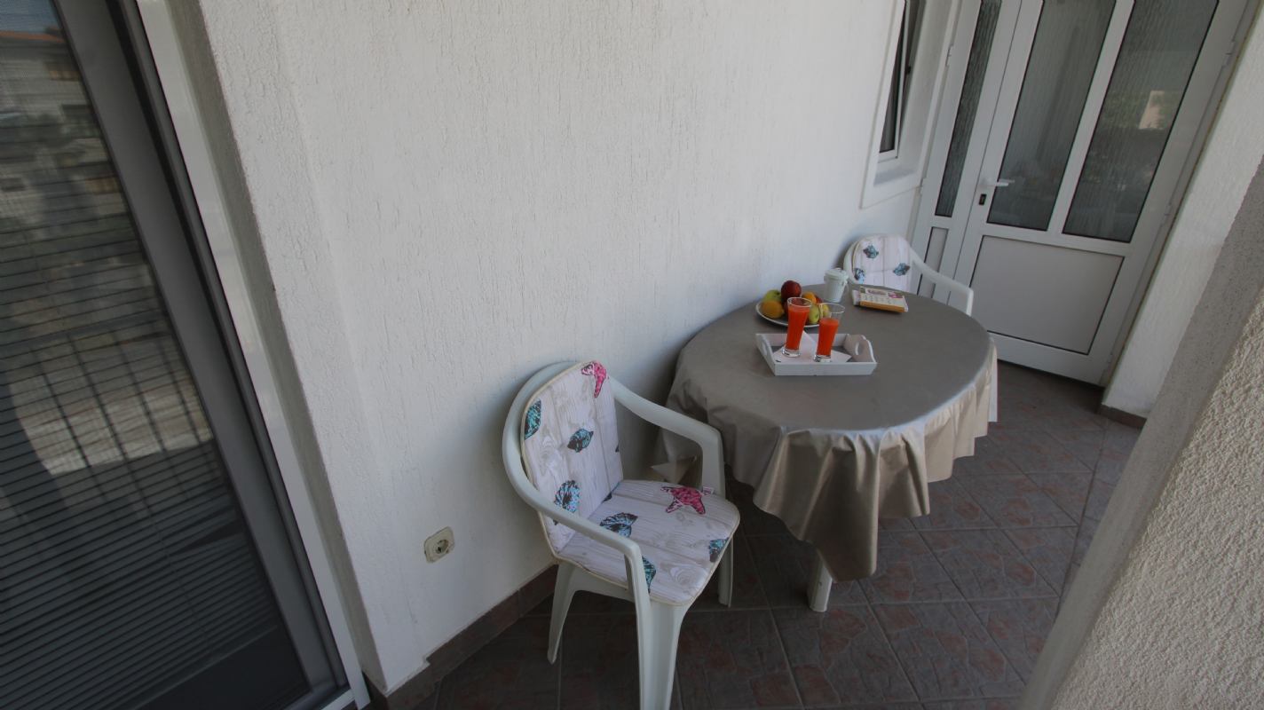 Apartman Ap2+2 br3 otok Krk Malinska