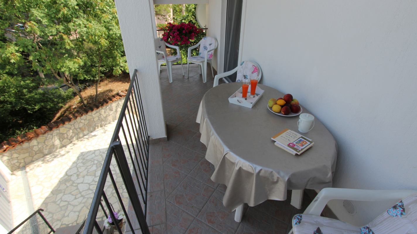 Apartman Ap2+2 br3 otok Krk Malinska