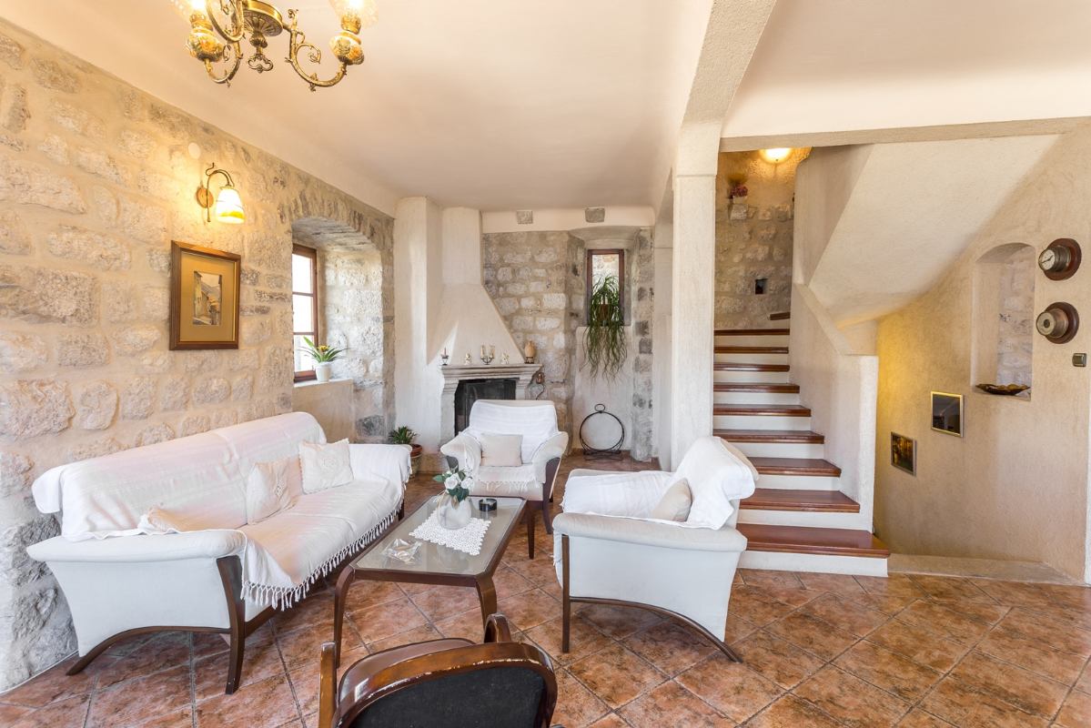 Villa Dena Kotor bucht Montenegro