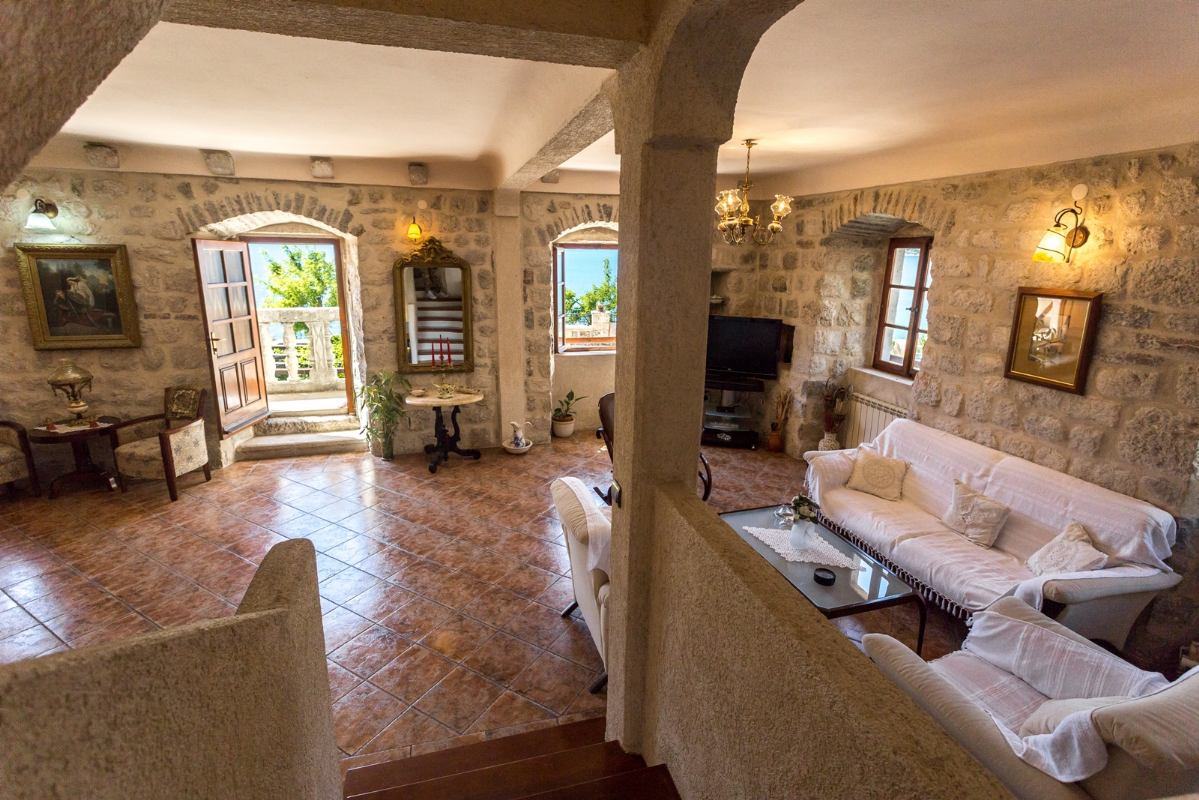Villa Dena Kotor bucht Montenegro