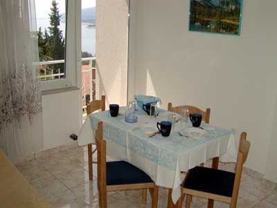 Apartment Mirta 