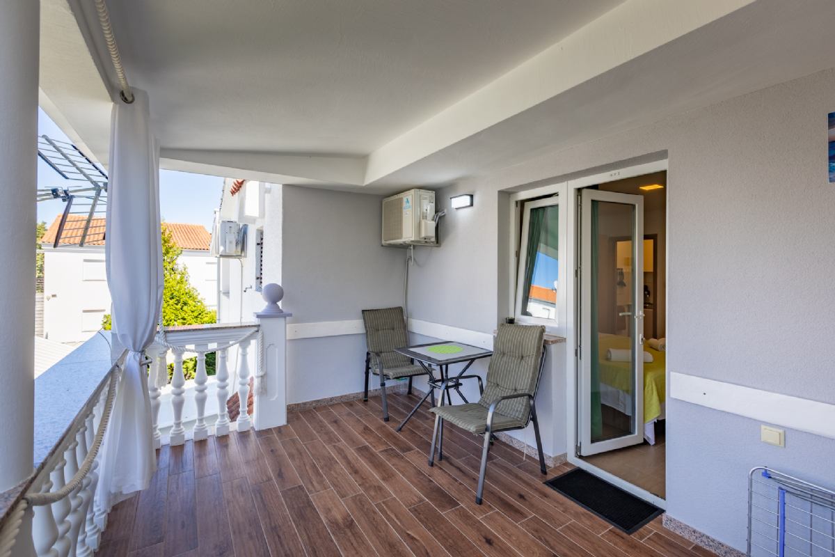 Kreslin Studio 1 otok Krk VantačićiMalinska 