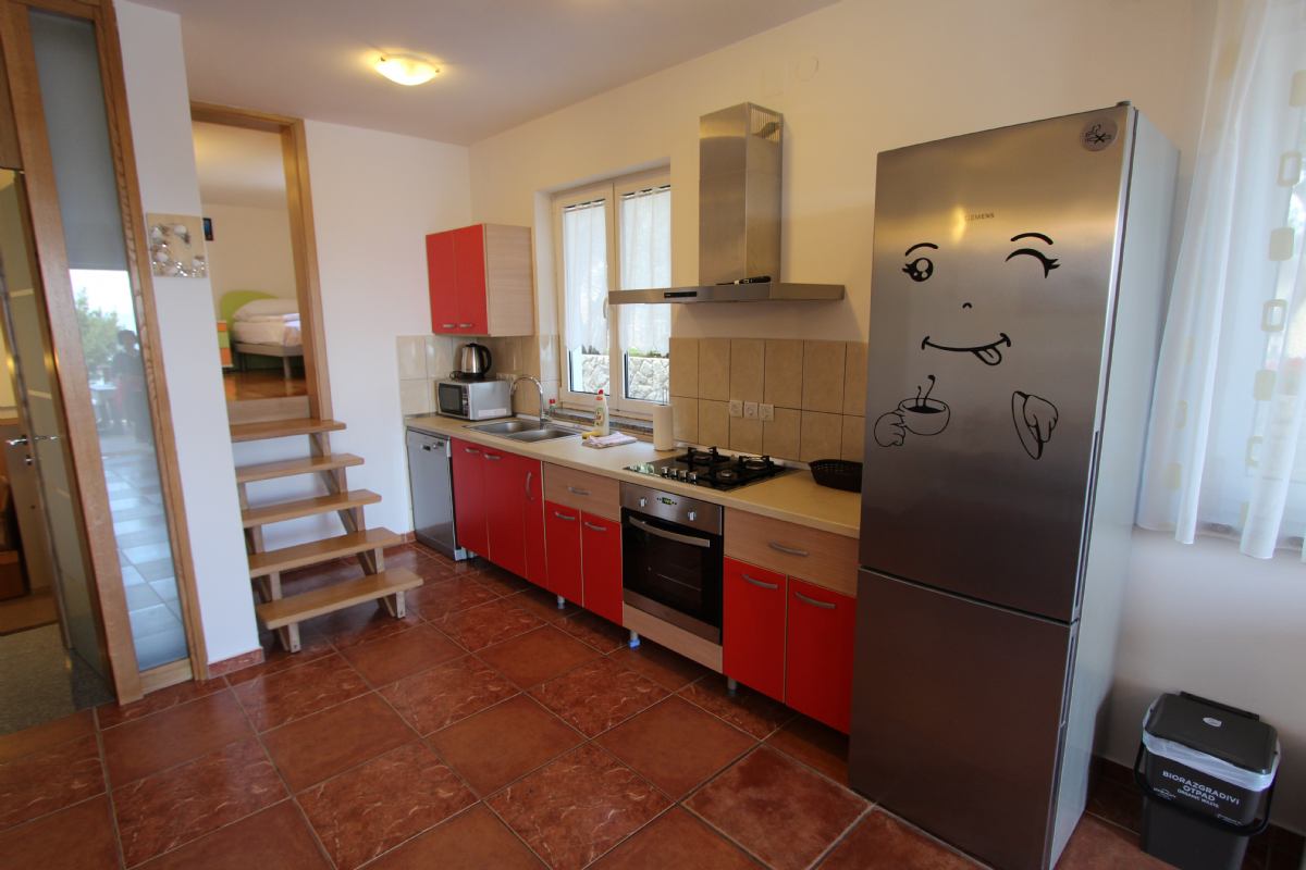 Apartment Rova 5
