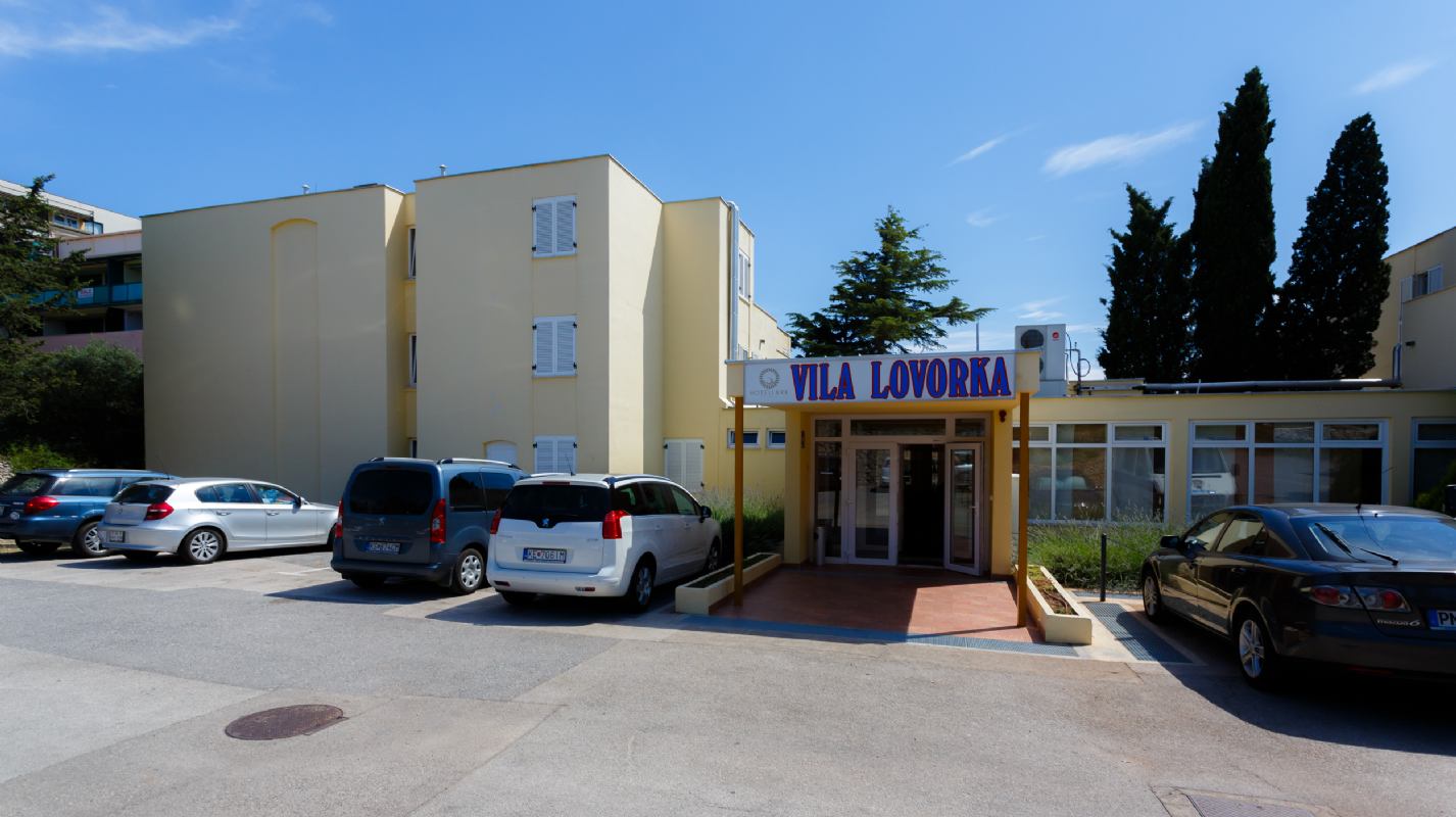 Depadance Villa Lovorka  Hotel Resort Dražica