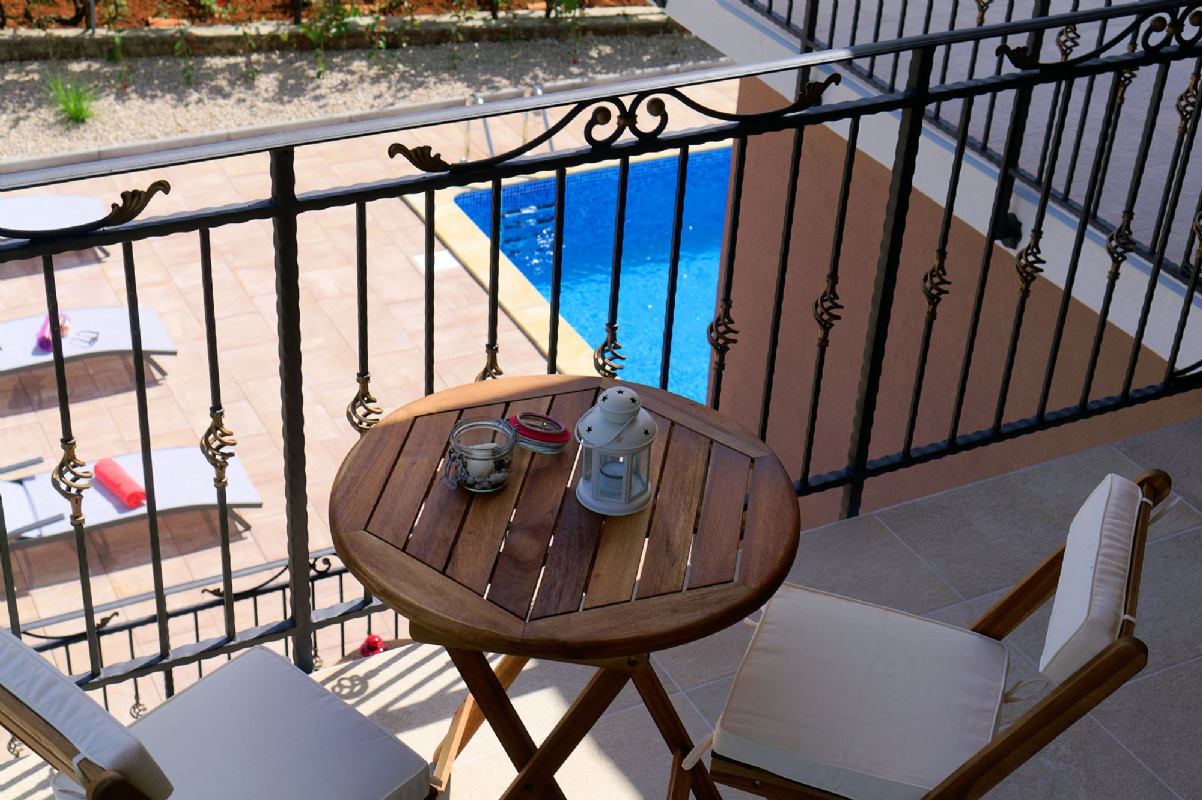 Villa Nerium otok Krk Malinska  Vantačići