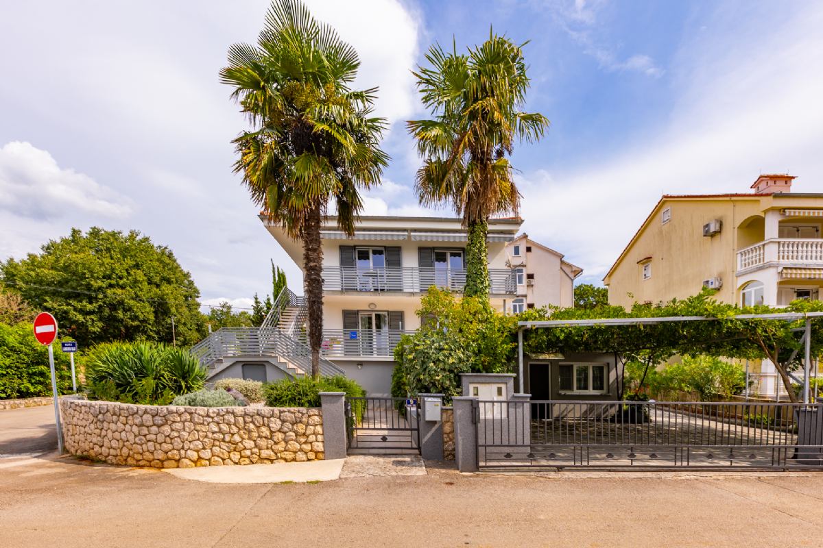 Appartamenti Pivas con la piscina Isola di Krk Malinska