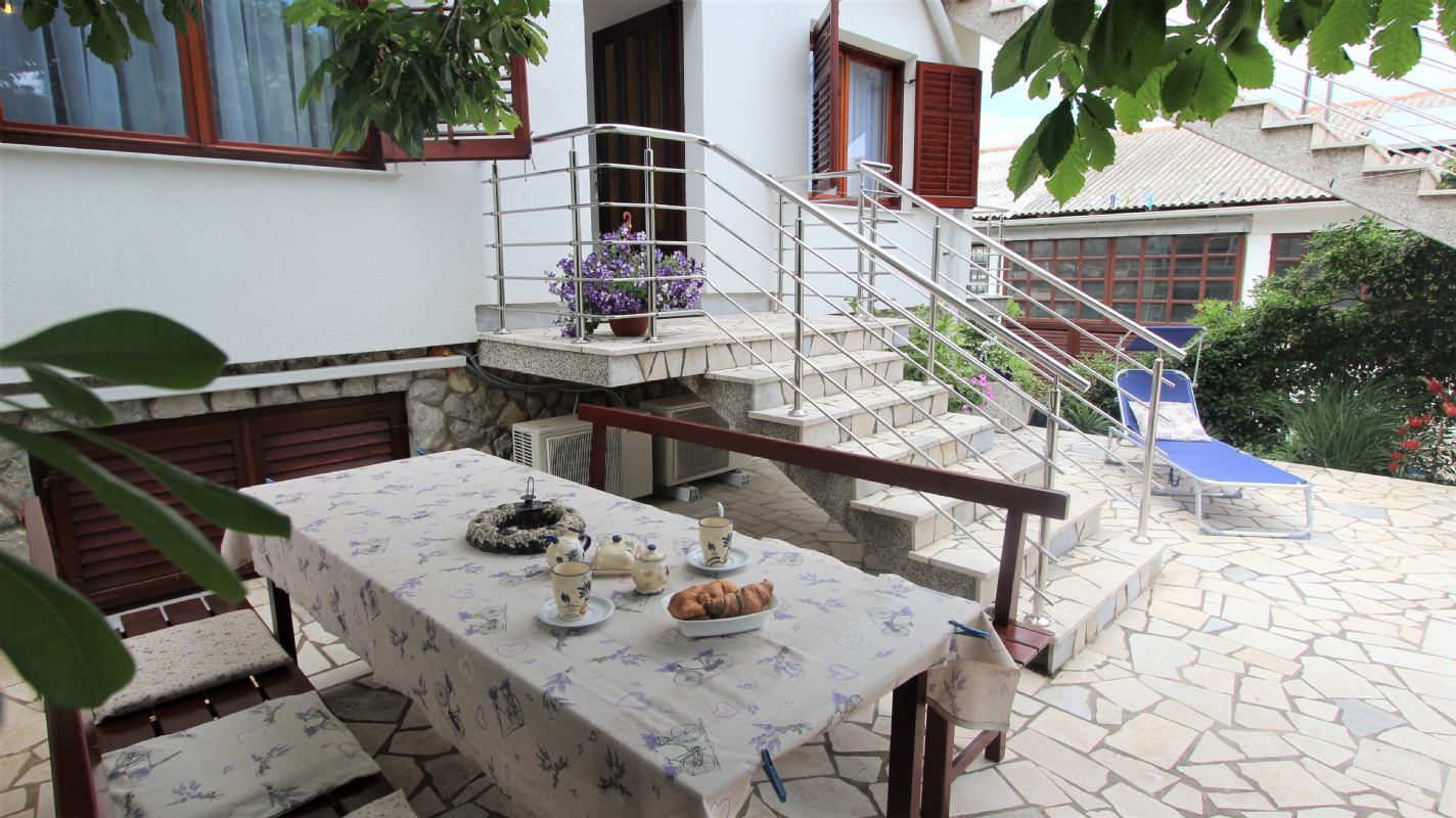Apartman Mara 5