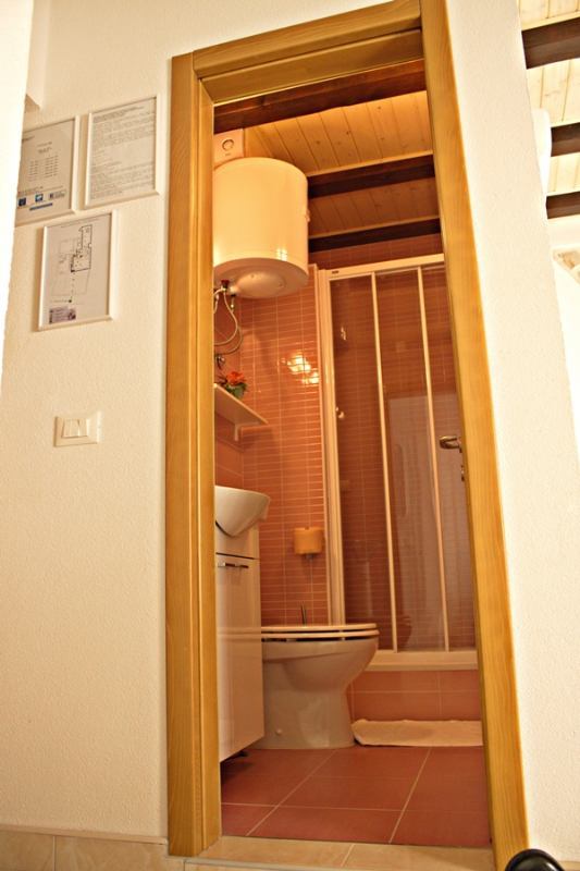 Apartman La Perla otok BračBol