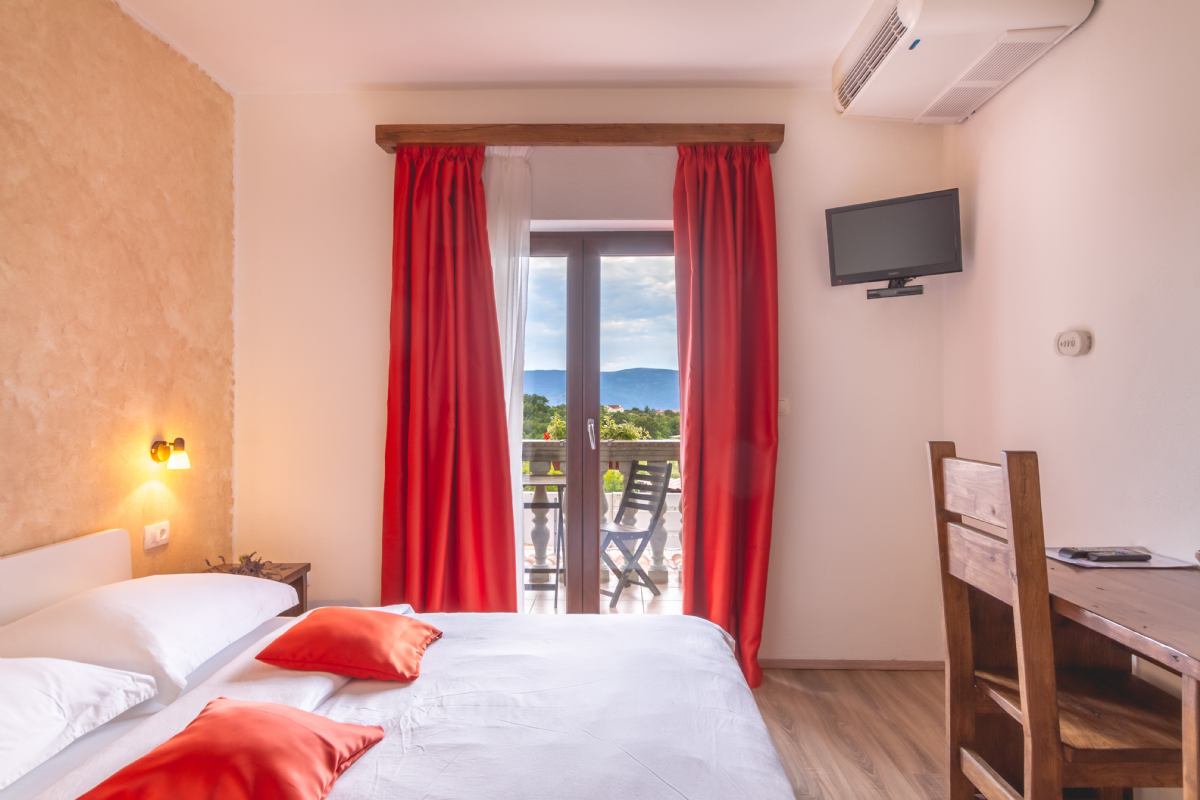 Tonivale BB SOBE otok KrkSkrbčići 
