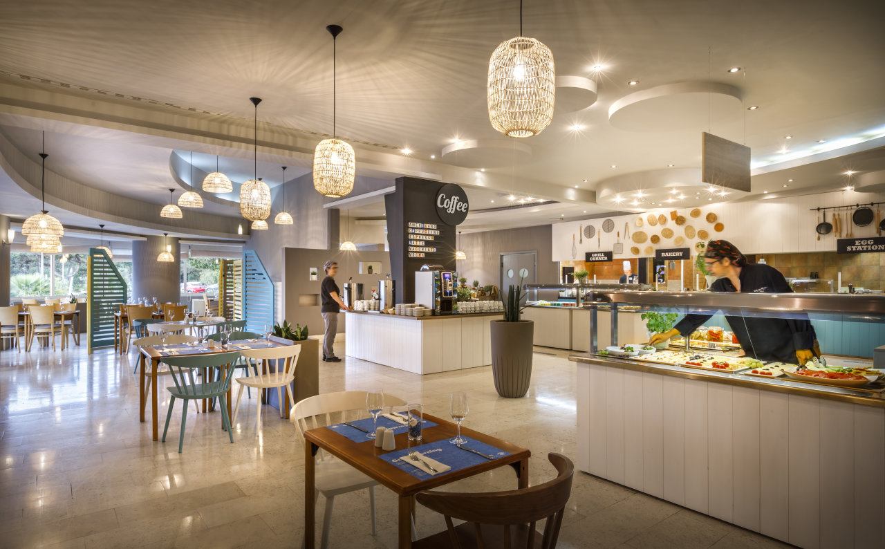 Miramar Sunny Hotel and Residence by Valamar