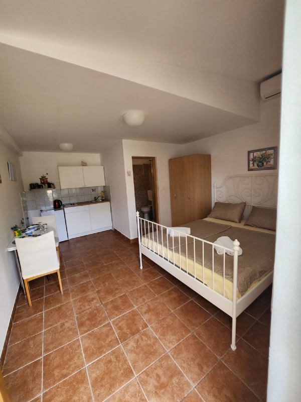 Apartment studio no 1