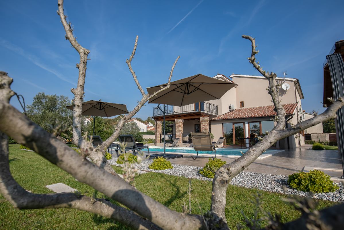 Ferienhaus Villa Mattuzzi mit Pool Istra Loborika