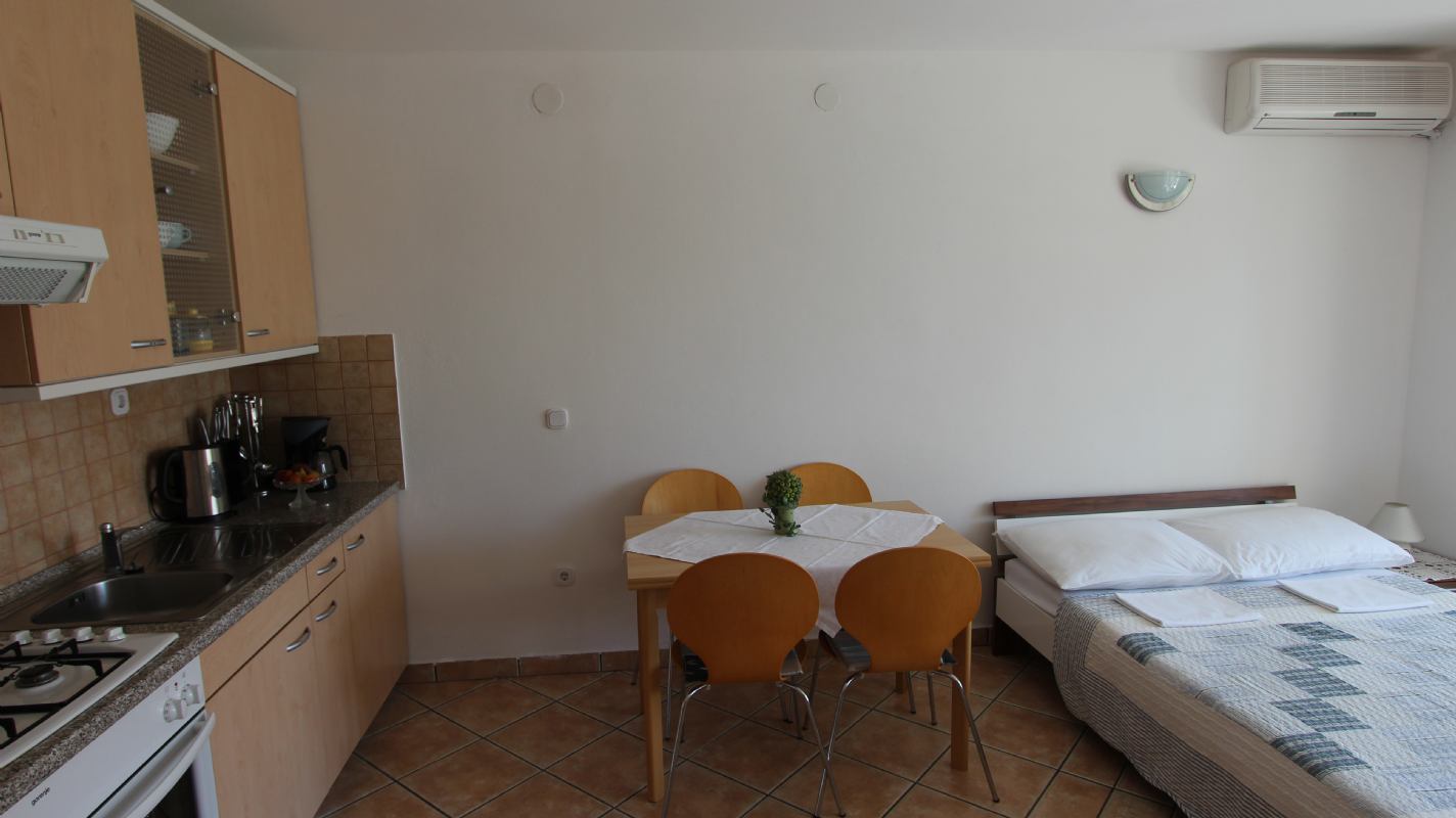Apartment Grahovac 1